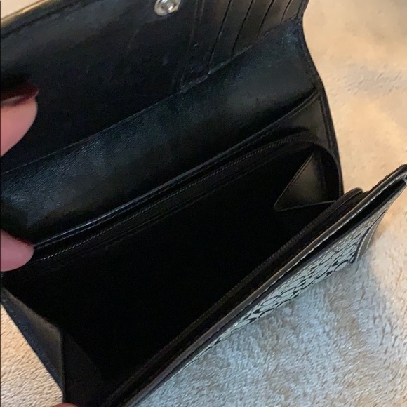 Wallet - Picture 3 of 3